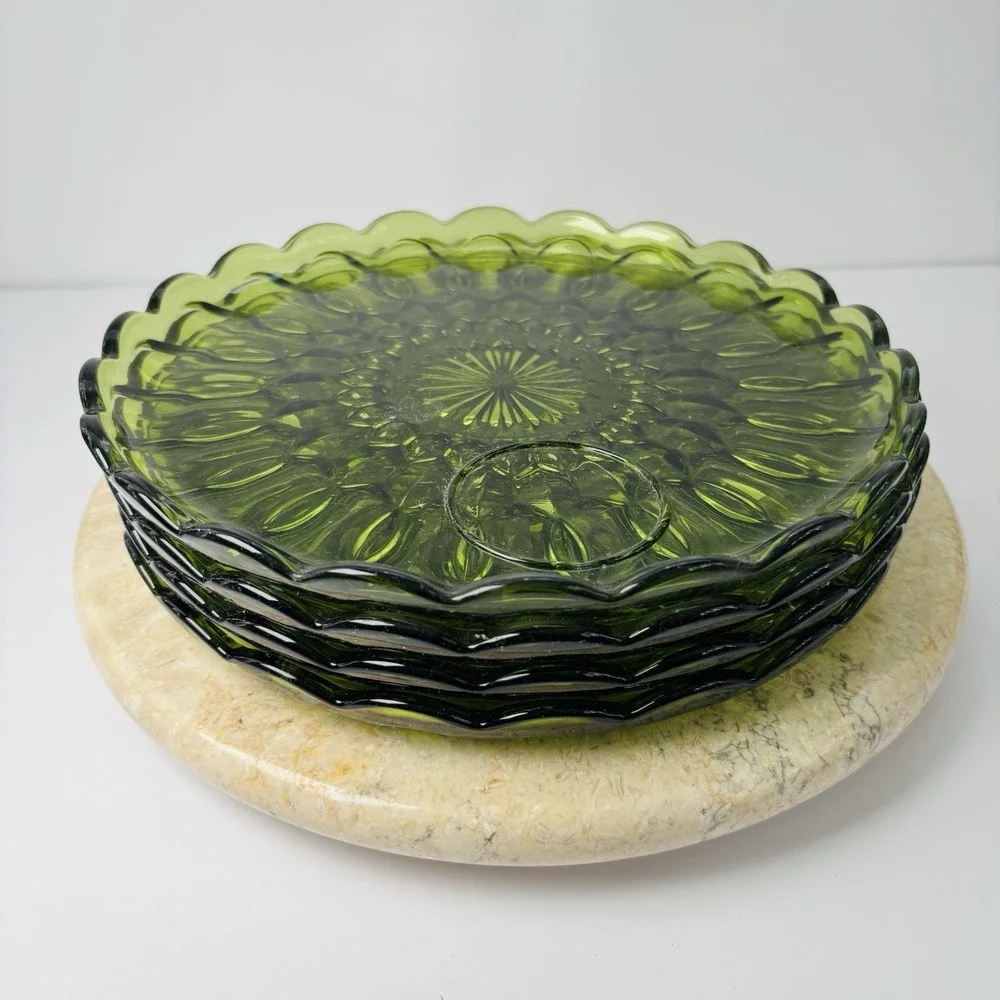 8 Piece Vintage Anchor Hocking Depression Glass Fairfield Green Glass  Snack Set